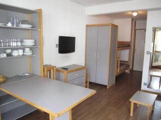 Studio Centre Brides-les-Bains : Balcon, Wi-Fi, Parking, Proche Télécabine & Thermes - FR-1-512-132 - Brides-les-Bains - 0