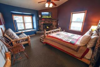 Lazy R Cottages- 18 cabin - 0