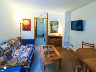 Studio avec balcon, parking et Wi-Fi au cœur de Brides-les-Bains - FR-1-512-266 - Brides-les-Bains - 7