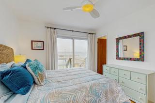 The Purple Beach House - 1