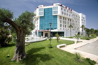 Hilton Garden Inn Lecce - Lecce - 9