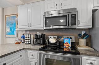 Seabatical-oceanfront -pools ,hot Tub, Sauna #203 - Atlantic Beach - 4