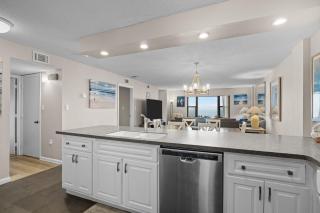 Seabatical-oceanfront -pools ,hot Tub, Sauna #203 - Atlantic Beach - 6