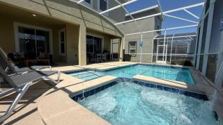 Upstay ChampionsGate Home w Pool BBQ & Game Room - Kissimmee - 6