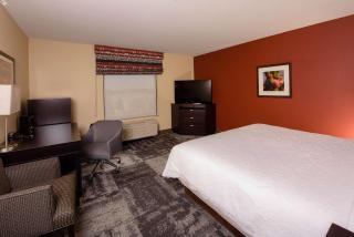 Hampton Inn & Suites Phoenix Chandler Fashion Center - 6