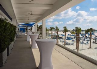 Hilton Clearwater Beach Resort & Spa - Clearwater Beach - 9