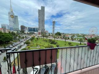 Sea View Skyline Retreat in Batumi - Batumi - 0