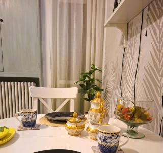 Un colțișor de rai - la o privire de Centrul Vechi - Bucharest - 8
