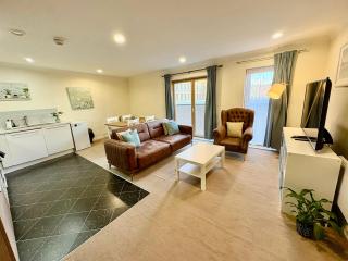 Steps away from New Street Station & 2 Beds & 2 Baths Flat at City Center - Birmingham - 7