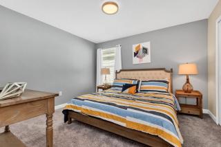 Lux 8Br Villa With Lake View - 4