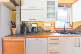 Dream Retreat with 2 Decks - 1