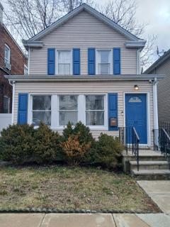 Monthly Stays - 2BR Apt in Bloomfield - 8 Min Walk from NJ Transit - 6