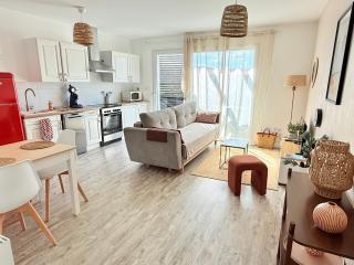 Appartement Cosy avec Balcon - Parentis-en-Born - 9