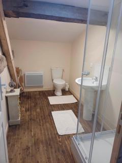 Large 4 bed house available for short stays - Petit-Bersac - 1
