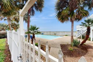 The Green Palm - Galveston - 8