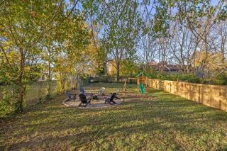 The Luxe Hot Tub Playground 12 Min to Horse Park - 9