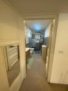 super central studio apartment - 5