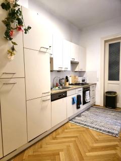 Apartment near Schönbrunn Palace - 1