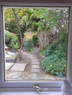 Coach House Cottage a cosy, detached hideaway with garden, nr the sea - 6