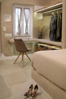 Naxos Heritage Residence - 8