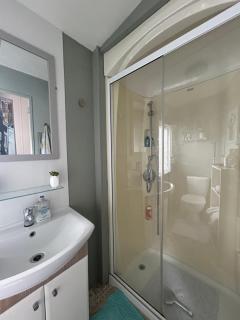 VerbKin 6 Berth Caravan Holiday St Osyth Clacton-on-sea - 3 bedrooms - Saint Osyth - 3