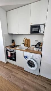 Modern & Cozy 2-BR Apartment - 1