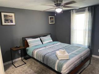 Entire Home in Palmetto Ellenton - Palmetto - 2