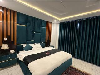 Gold Palace Hotel & Food Lounge - Kārandūkai - 4