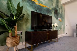 Magnificent Beach House - 4