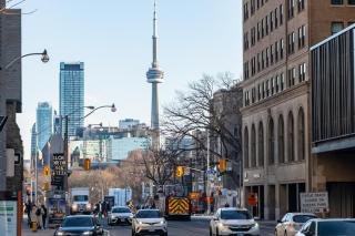 Discounted Elegant Yorkville Suite - 1