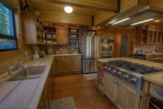 Smokey Joes cabin - 1