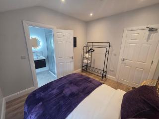 Newly Refurbished townhouse - Derry Londonderry - 2
