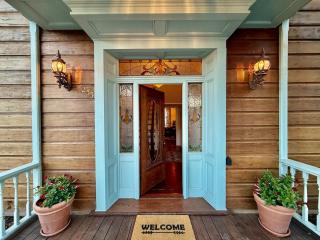 Famous St Joe's Heritage House of Los Alamos - 2