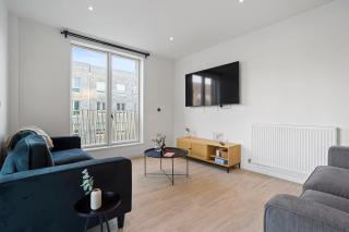 Luxury Barking Apartment Near City Airport - With Gym And Free Parking Sleeps 8 - Thamesmead - 6
