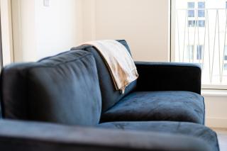 Luxury Barking Apartment Near City Airport - With Gym And Free Parking Sleeps 8 - 4