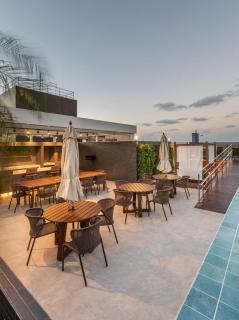 Apartamento 2 quartos na melhor localização, com piscina, próximo a praia - 9