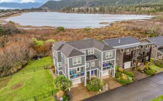 Lakeside Haven - Meredith Lodging - Rockaway Beach - 7