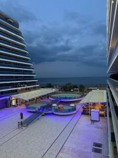 View White Titanic - Mamaia Sat/Năvodari - 9