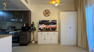 Luxury Stay in Al Reef Studio with King Bed - Abu Dhabi - 7