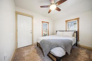 Casa Verde near Downtown - 3BR - 4beds Pueblo - Pueblo - 8
