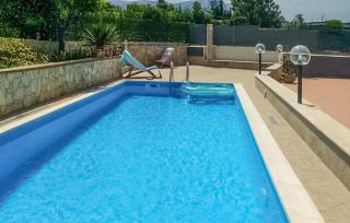 Stunning Home In Trabia - Trabia - 3