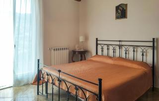 Stunning Home In Trabia - Trabia - 6
