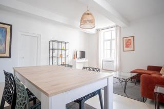 Elegant & Spacious Apartment - Steps from Cathedral - Reims - 6