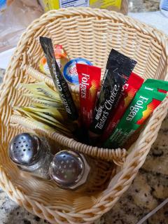 Twelve Oaks modern independent apartment - 2