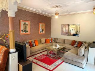 Oranger Family House Marrakech City Center, Private Large House, Terasse Garden View, Free Parking - 2