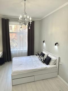 МІАМО apart 5хв до площі Ринок - Lviv - 6