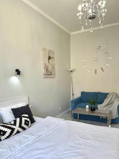МІАМО apart 5хв до площі Ринок - Lviv - 8