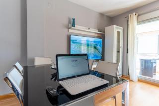 ATP La Goleta a 5 minutos de la Playa, Frente al UD Almería Stadium y Parking Privado Gratis! - 7