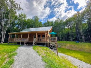 18HA Log home close to Franconia Notch privacy fire pit wifi pool gym passes - Sugar Hill - 8