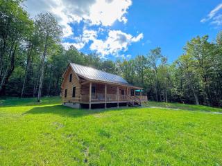 18HA Log home close to Franconia Notch privacy fire pit wifi pool gym passes - Sugar Hill - 7
